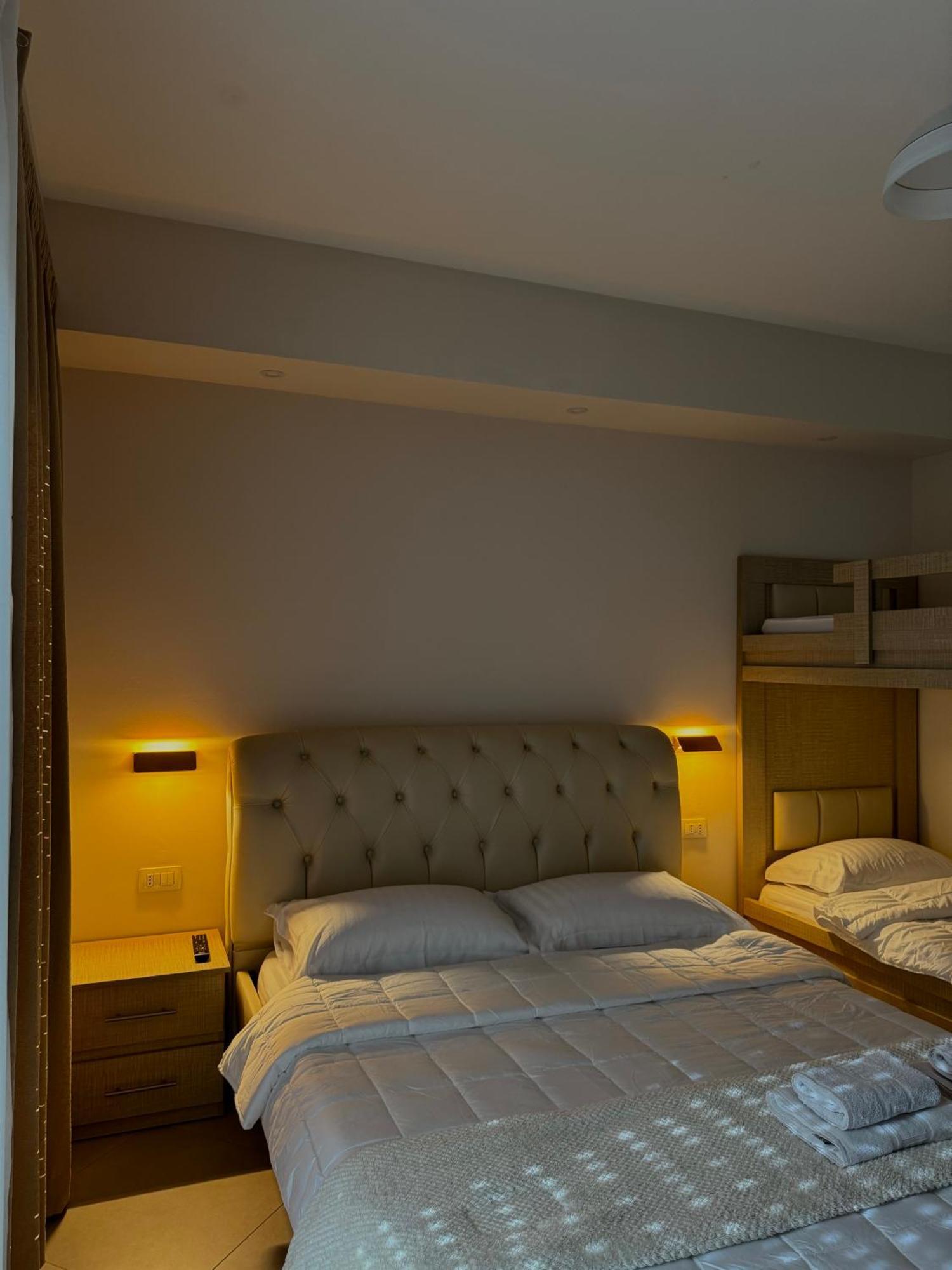 Vila Majola Sarandë Exterior foto