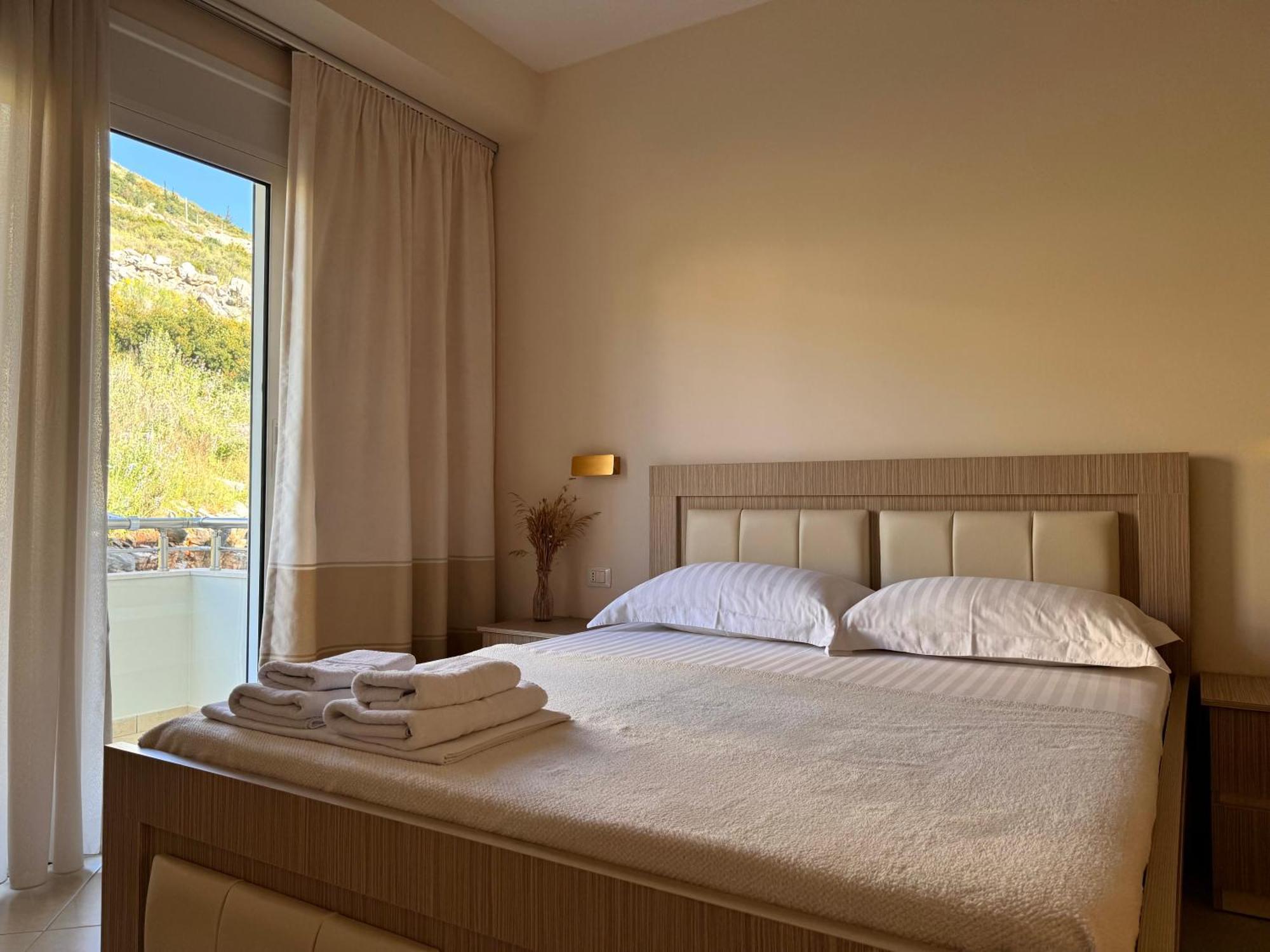 Vila Majola Sarandë Quarto foto